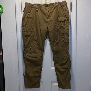 5.11 Tactical cargo Pants army green size 42 x 32
